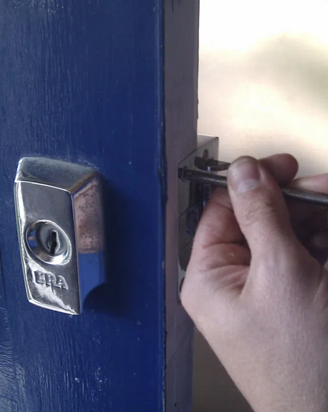 Lock Locksmith Tech Boston, MA 617-294-6217 Lock Locksmith Tech Boston, MA 617-294-6217 - locksmith-service
