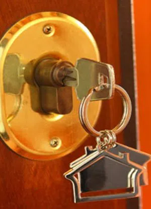 Lock Locksmith Tech Boston, MA 617-294-6217 - residential-locksmith-store